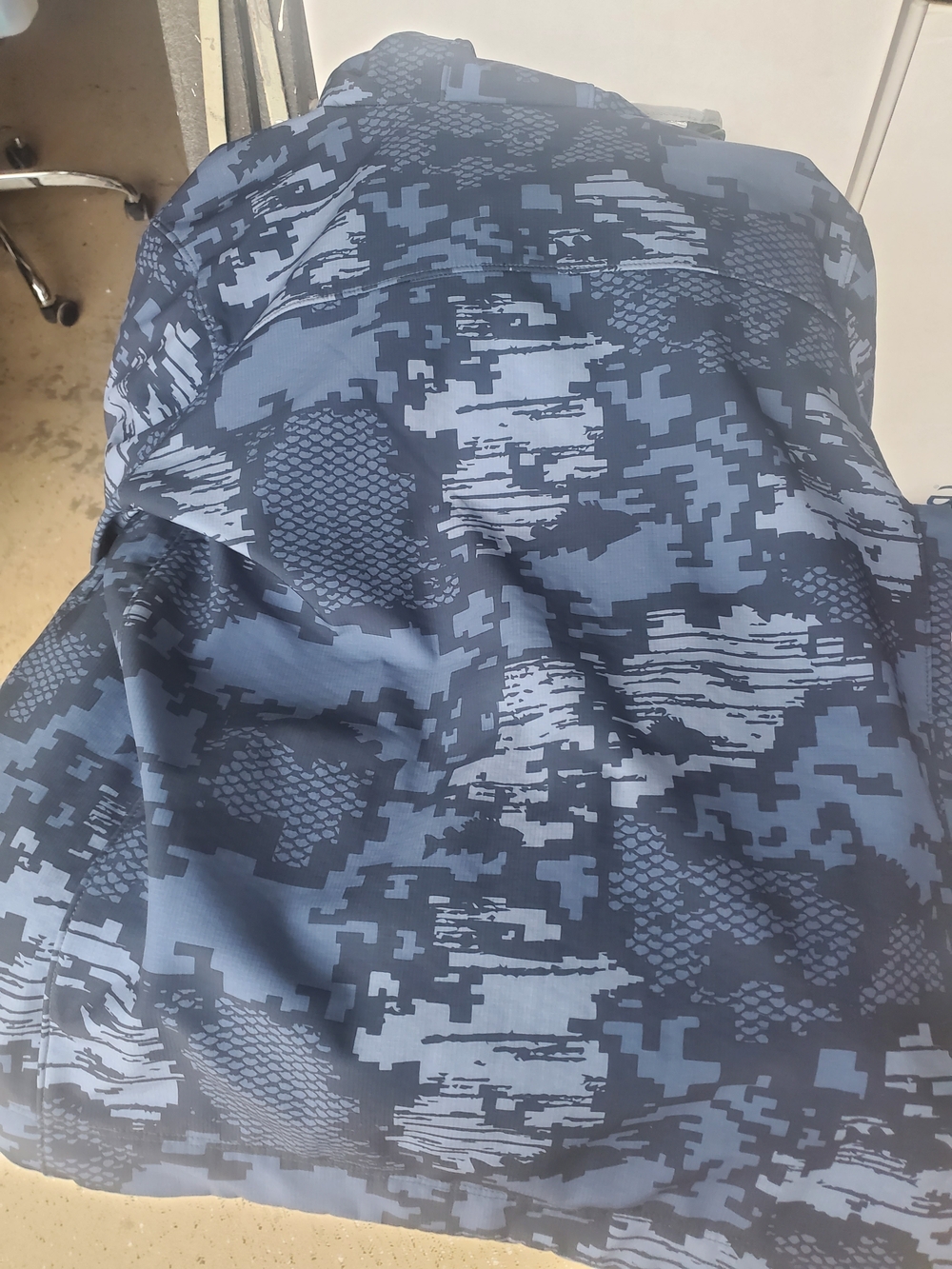 Large Aftco Fishing Reaper Jacket